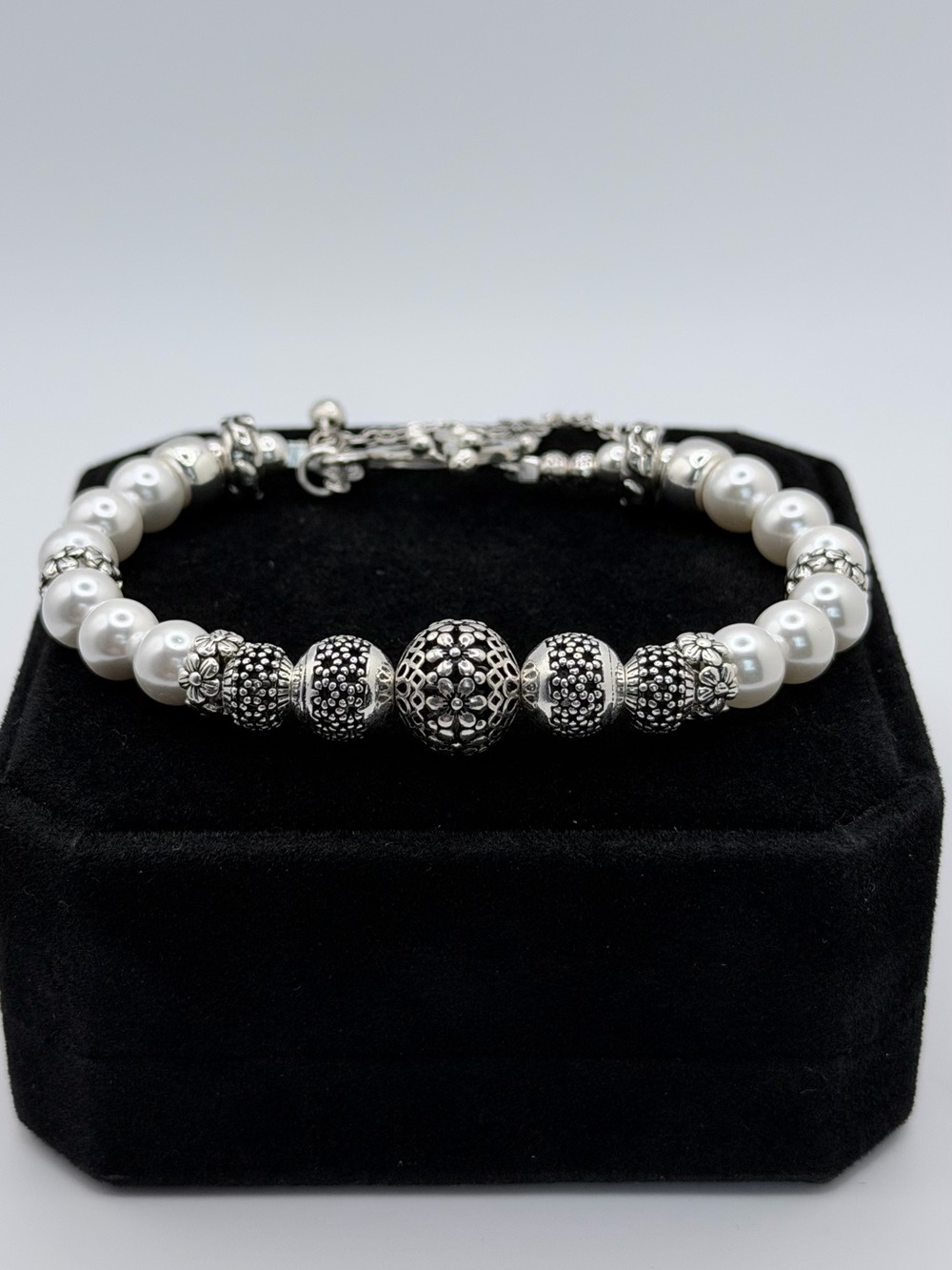 🥀GALATEA #012 Sterling Silver 925 -8mm Pearl Artisan Bracelet 8” -🥀heavy🥀